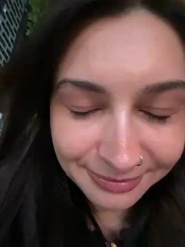 Chat XXX Live lunalovelee