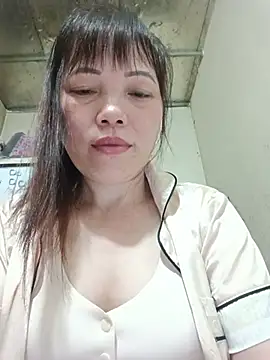 Sana-vn Chat XXX live