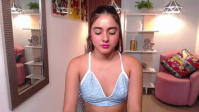 _Lucy_Grey_ Chat XXX in diretta