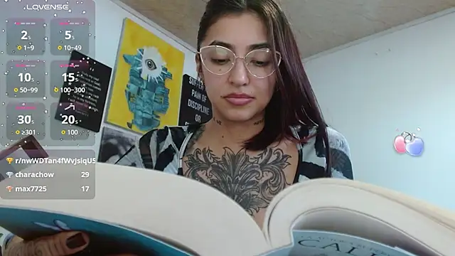 Chatroom XXX en direct de ZoeBakers_