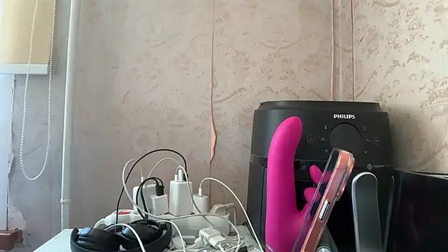 Chat +18 de AngelJeni ao vivo