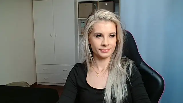 KristineGlow's Live XXX Chat