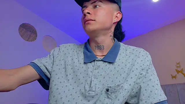Nascary_FoxのライブXXXチャット