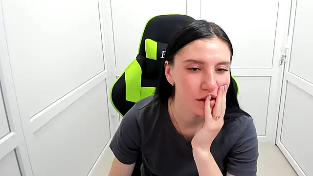 PatteMeoww Chat XXX live