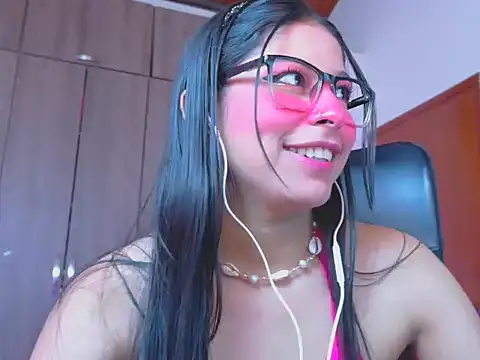 _ALLYSON18_'s Live XXX Chat