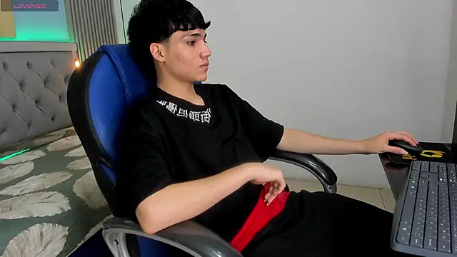 Chatroom XXX en direct de SamBlack_