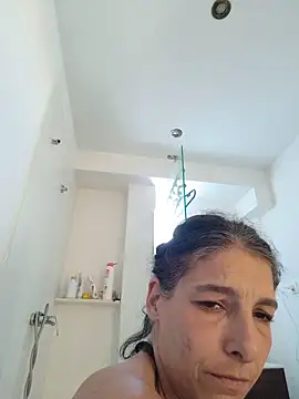 צ'אט XXX בשידור חי של Sposini69