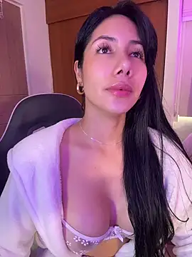 Chat XXX en directo de ArianaReynoldss