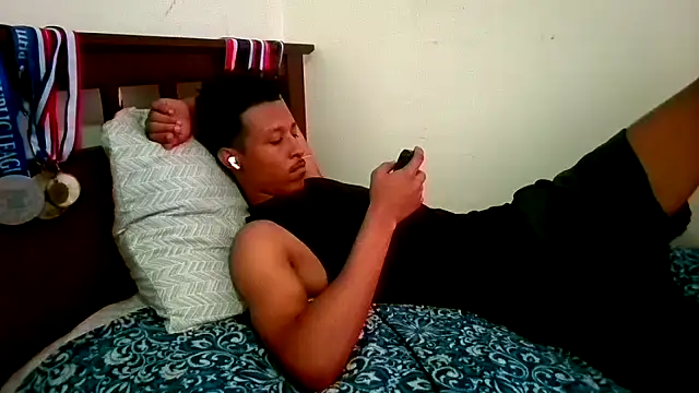 Chat XXX ao vivo de Montygotabd