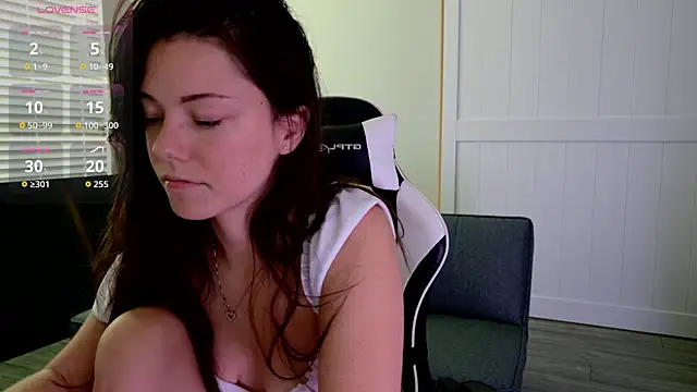 lilbbyily Chat XXX in diretta