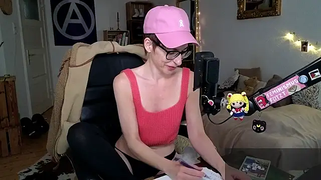 Онлайн чат XXX Antifistin