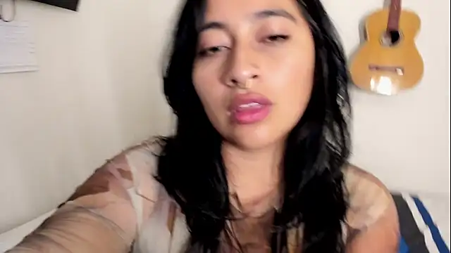 XXX chat uživo modela LisaHadwin
