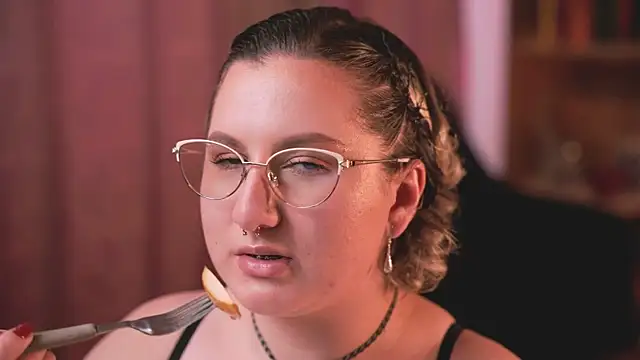 Czat XXX na żywo – Ximenna_Cruz