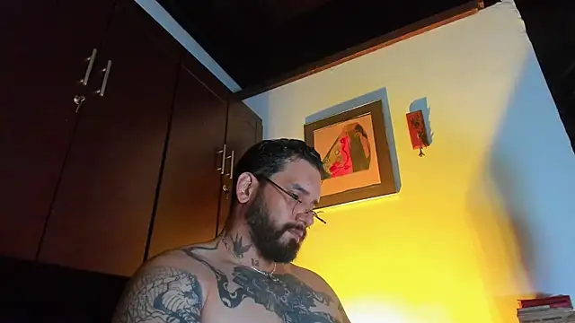 CamiloGray_ Adlı Modelin Canlı XXX Sohbeti