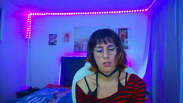 goth_minerva Chat XXX in diretta