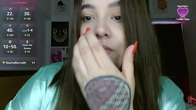 Chatroom XXX en direct de Nova-Satela