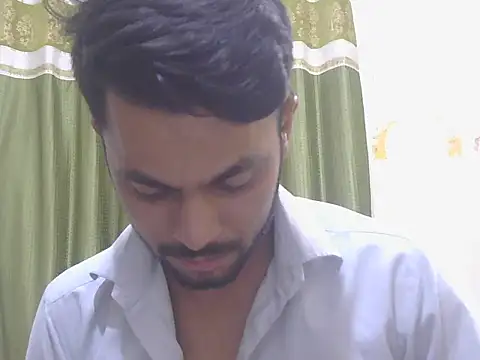 دردشة Stubborndesiboy الجنسية المباشرة