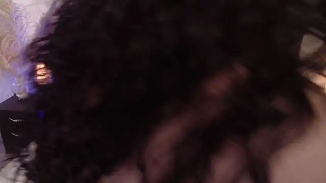 Serena_Houstonn's Live XXX Chat