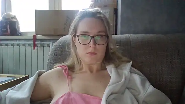 Jugira – Live XXX-chat