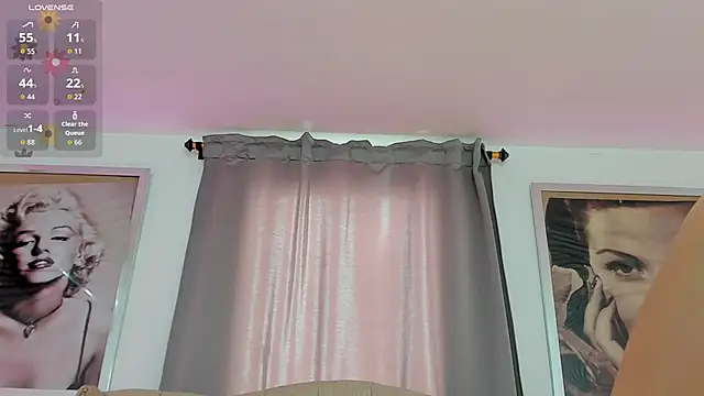 Онлайн чат XXX Beautyari_