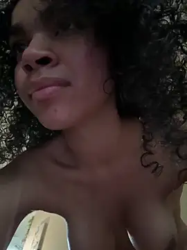 Chat XXX en directo de Kiki_hammyy