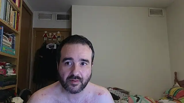 curiosillo83 live XXX chat
