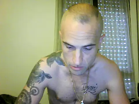 Chatroom XXX en direct de phanton29