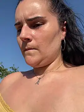 Naira_Dan Obrolan Langsung XXX