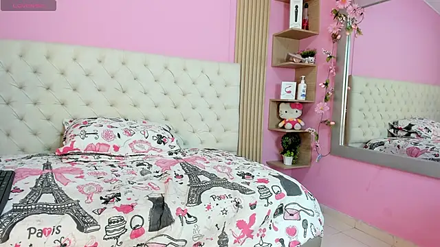kiity_horny_'s Live XXX Chat