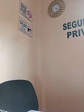 Hannah-colx Adlı Modelin Canlı XXX Sohbeti