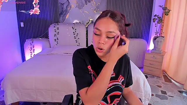 CarolineFyre Live XXX-chat