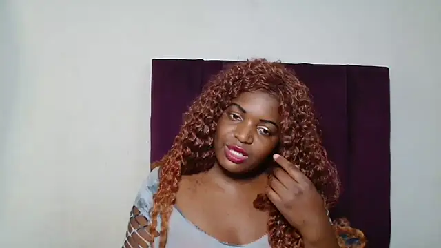 Chat +18 de xxebony ao vivo