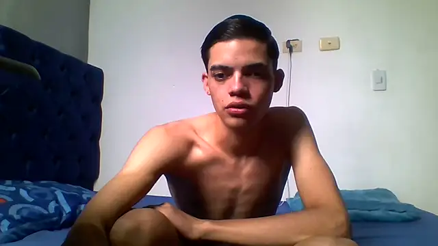Latinos_2001 লাইভ XXX চ্যাট