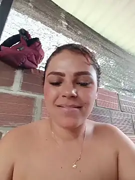 Mommy-Hot Chat XXX in diretta