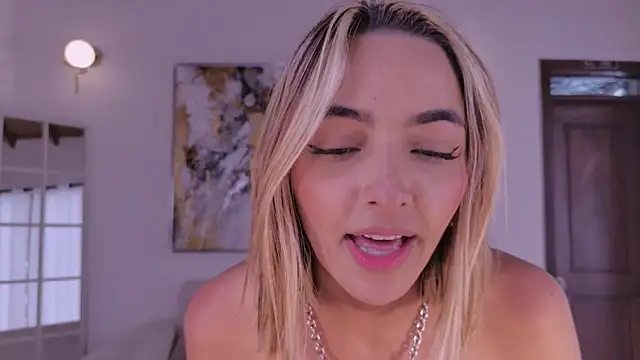 Chat +18 de MelissaMoore_ ao vivo