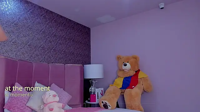 Chat +18 de amber_sparkle ao vivo