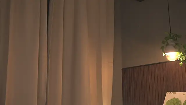 pinkmangokiss' Live XXX Chat