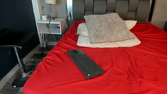 Charlie___Musk Live XXX-chat