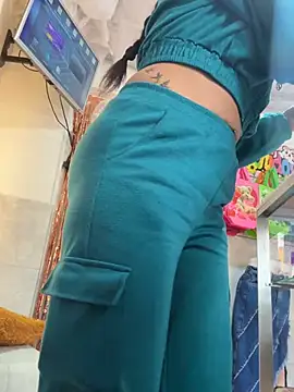 IsabellaMariet live XXX chat