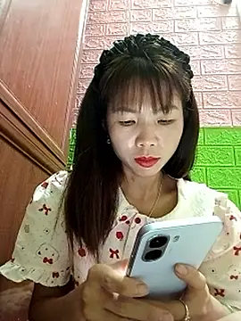 AmyLinee01 现场XXX聊天