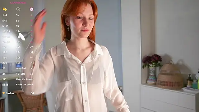 SunnyAdrid – Naživo XXX chat