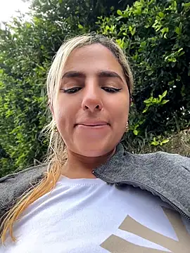 sammyqueenx21's Live XXX Chat