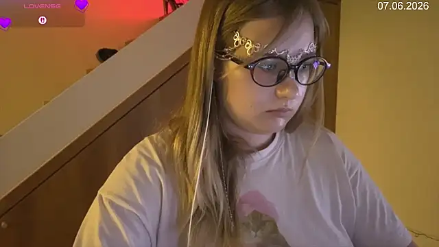 JacyWinslat Chat XXX in diretta