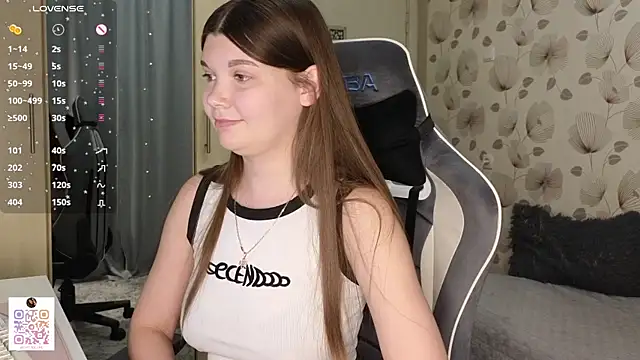 _cute_ice Adlı Modelin Canlı XXX Sohbeti