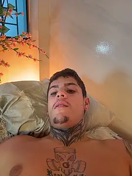 Jetf_Andrea_couple: онлайн-секс-чат