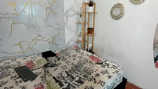 Nahomi_hot_77 Adlı Modelin Canlı XXX Sohbeti