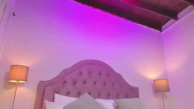Mia_Culpa Chat XXX live