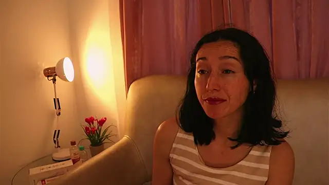 Ginevra_esposito's Live XXX Chat