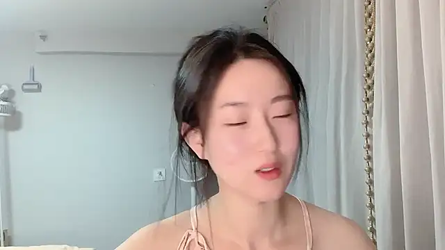 دردشة 1X-yiyi الجنسية المباشرة