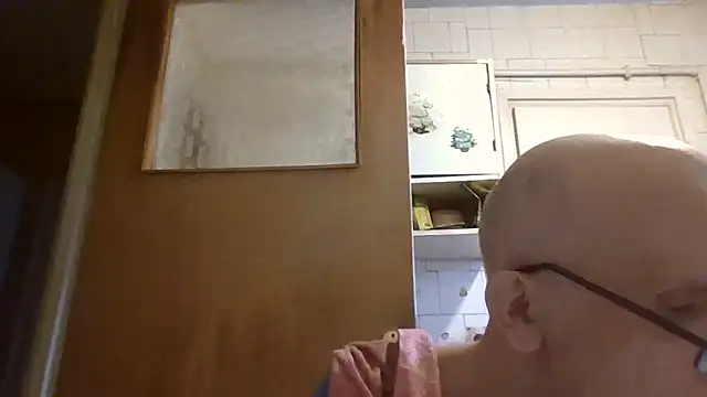 mariusica1@xh Chat XXX live